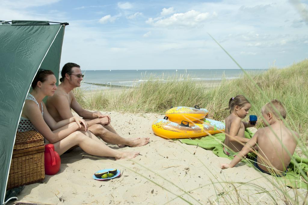 Camping Veld & Duin Hotel Bredene Exterior photo